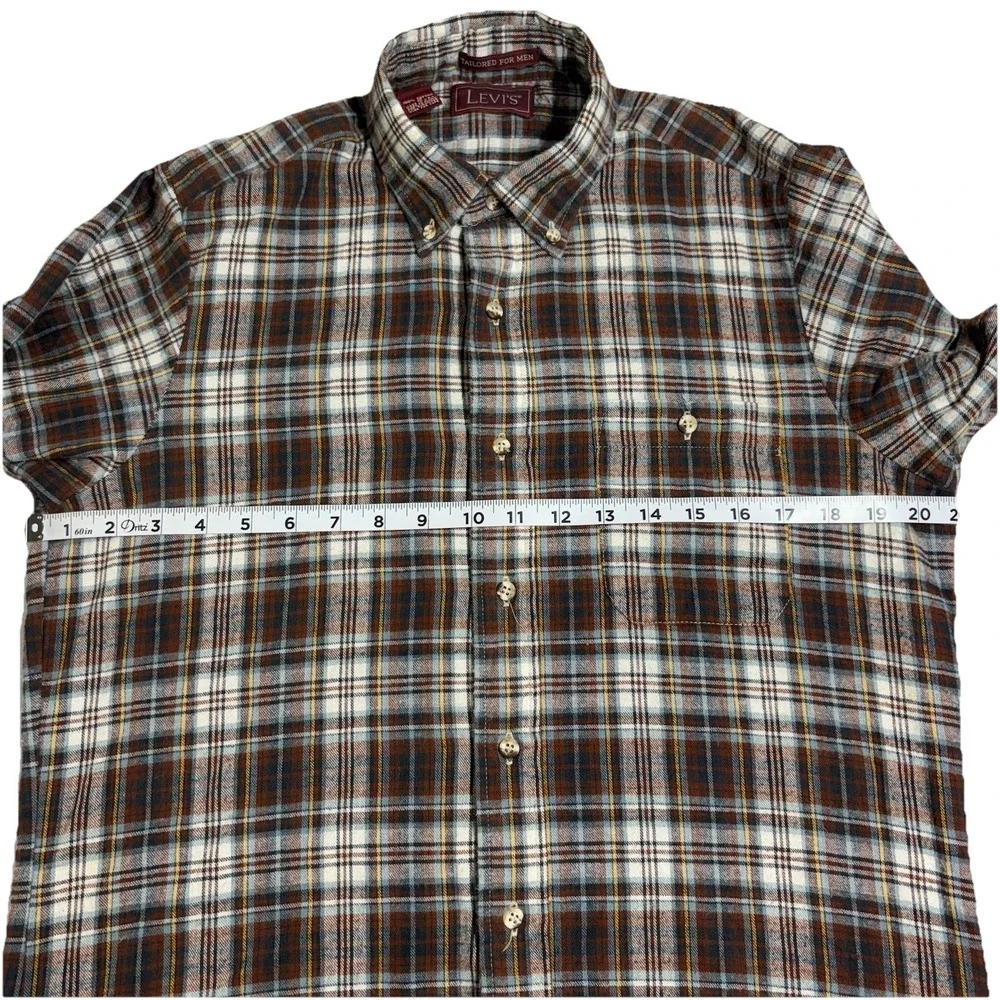 Vintage Levi's Flannel Mens L Tailored For Men Long Sleeve Button Up Plaid Shirt
